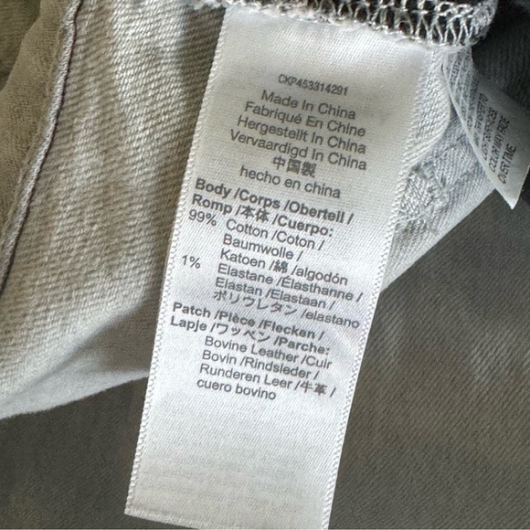 Madewell Slim Demi-Boot Denim Jeans
Ladies Size 31 - Picture 8 of 8